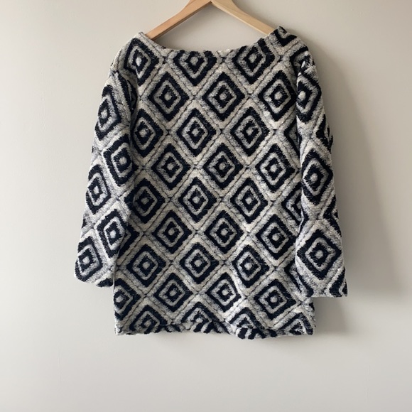 Ecote Geometric Tunic with Pockets - Picture 4 of 4